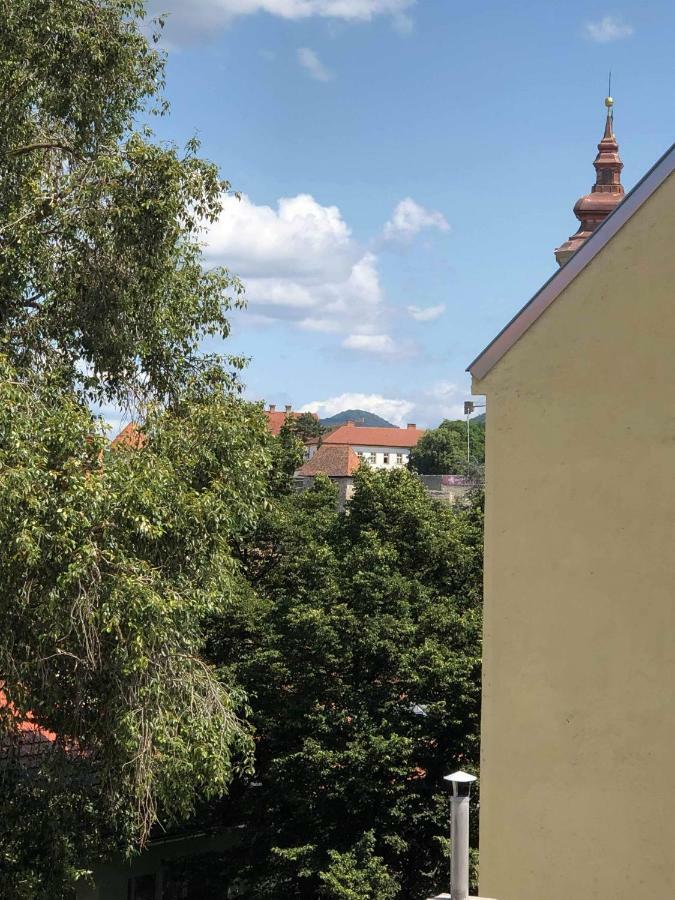 Appartamento Palace - Belvárosi Apartman Eger Esterno foto