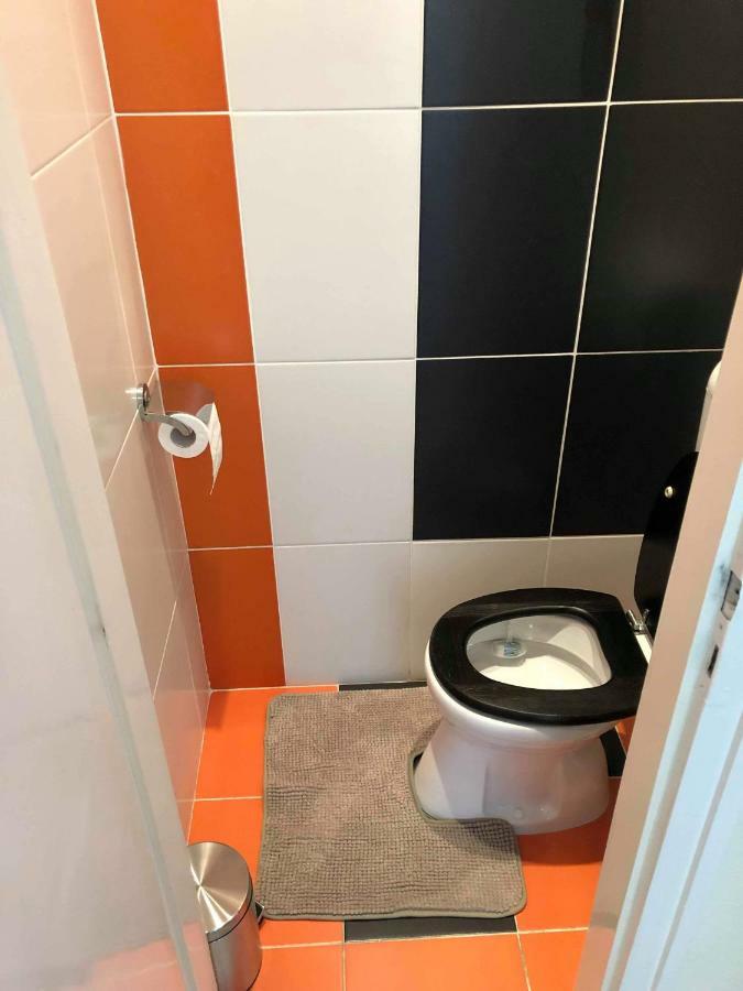 Appartamento Palace - Belvárosi Apartman Eger Esterno foto